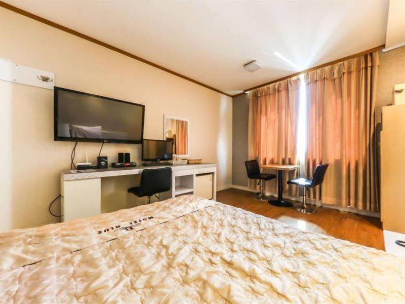 Blue Motel Boryeong Εξωτερικό φωτογραφία